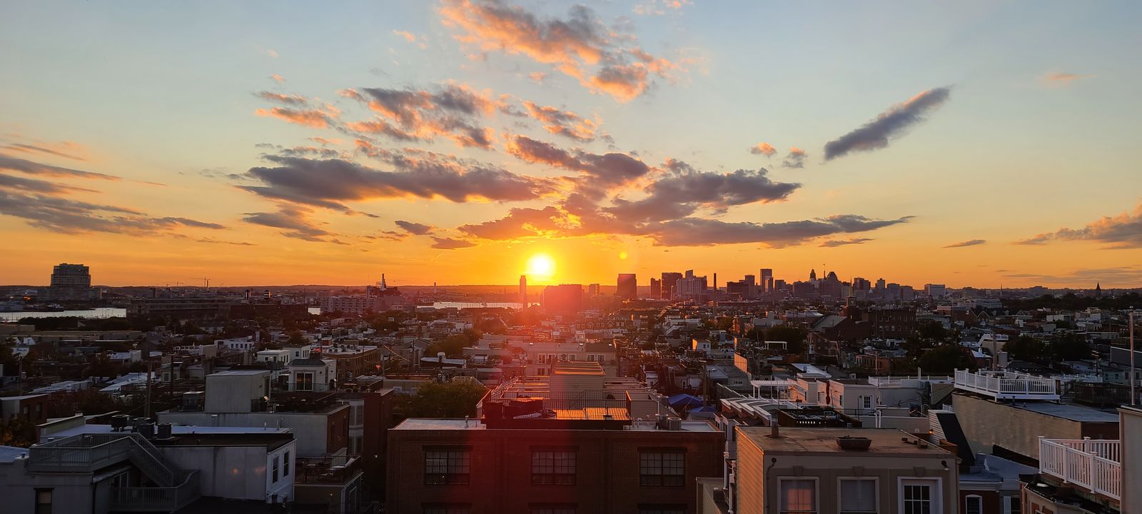 Additional harbor, skyline, neighborhood, or property photo